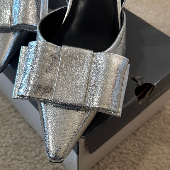 Worthington Metallic Silver Bow Slingback Heels - Picture 7 of 13
